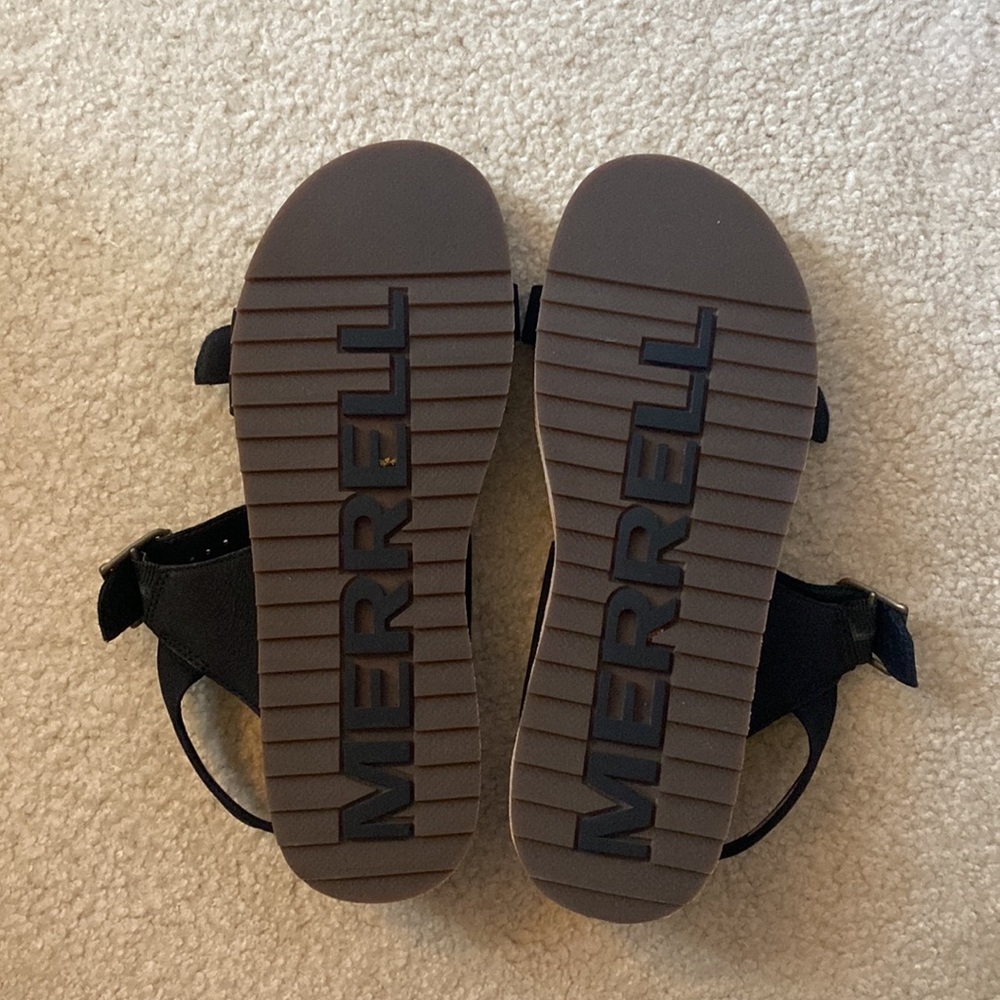 Merrell Sandals - Picture 2 of 4